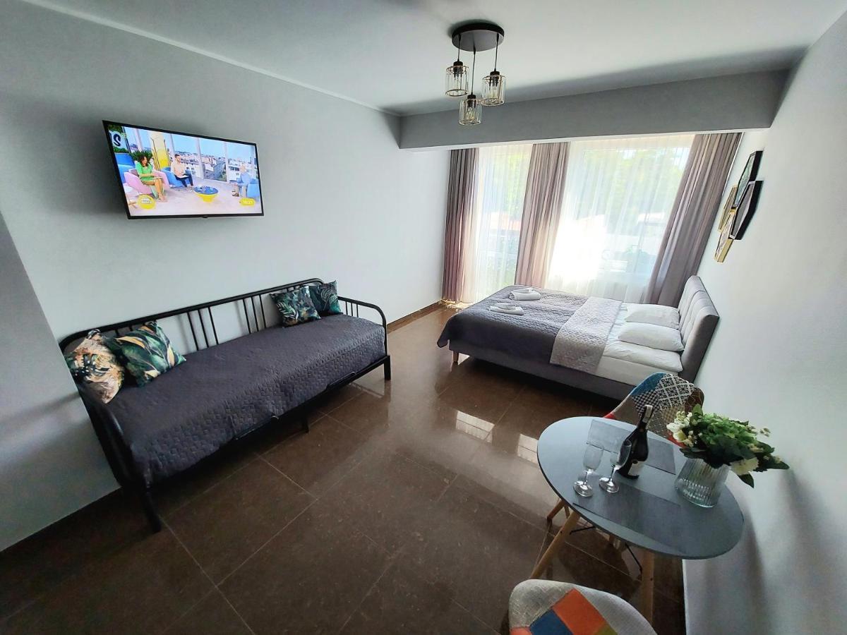 Apartament Planeta Mielno - Centrum, 2 Minuty Od Plazy ! ! ! Buitenkant foto