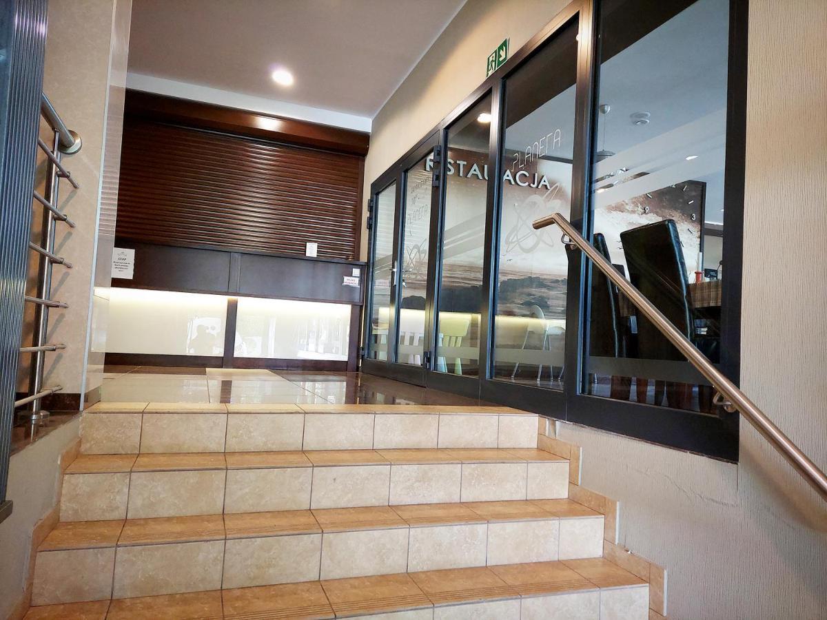 Apartament Planeta Mielno - Centrum, 2 Minuty Od Plazy ! ! ! Buitenkant foto