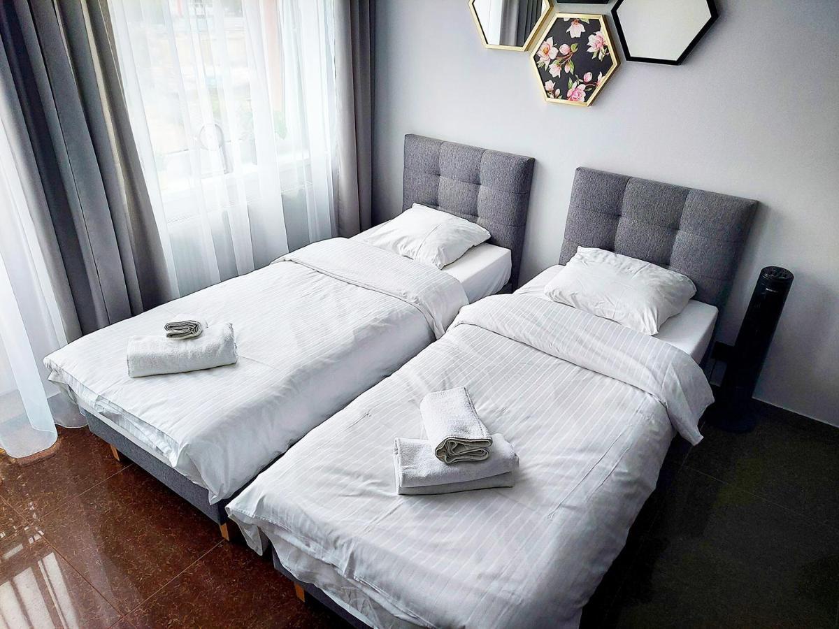 Apartament Planeta Mielno - Centrum, 2 Minuty Od Plazy ! ! ! Buitenkant foto